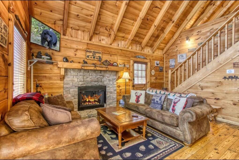 Lazy Bear Cabin เซอเวียร์วีล ภายนอก รูปภาพ