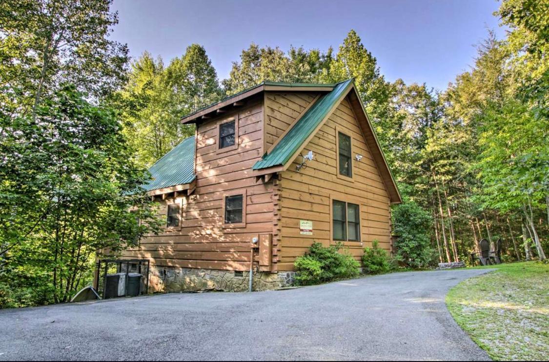 Lazy Bear Cabin เซอเวียร์วีล ภายนอก รูปภาพ